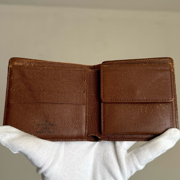 Louis Vuitton Monogram Bifold Wallet Portefeuille Marco - Men’s - Picture 8 of 16